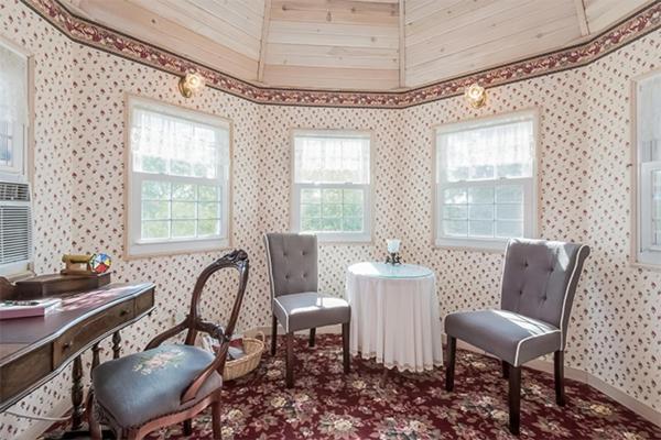 Kingsley House Bed & Breakfast - Full Home Fennville Extérieur photo